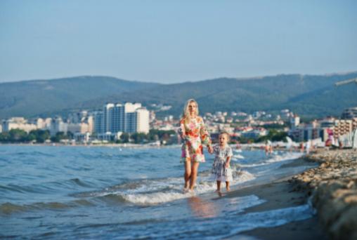 Stațiuni de plajă romantice pentru cupluri în Bulgaria.