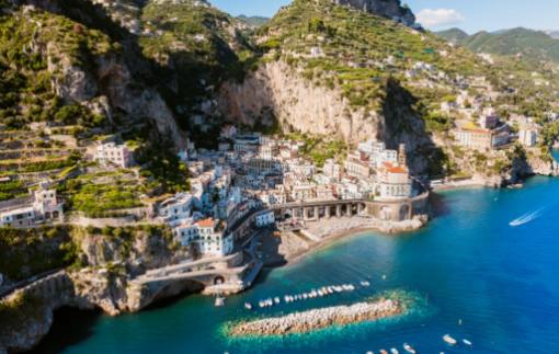 Explorând Amalfi cu barca: Tururi private și de grup