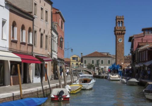 Parcurs prin istorie: Originile arhitecturii colorate din Burano