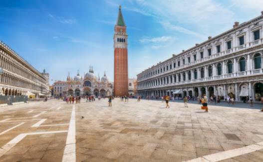 Secretele gondolierilor: Perspective și povești din canalele Veneției